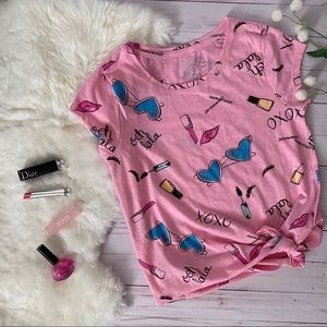 2 for $22 🤍 So Shirt